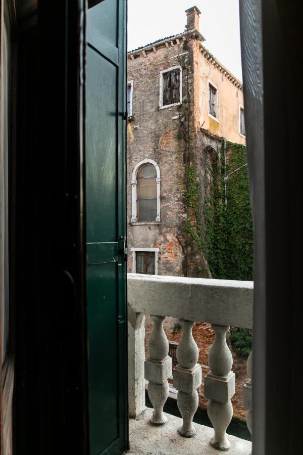 Junior Suite with Canal View,1274532994:JPEG